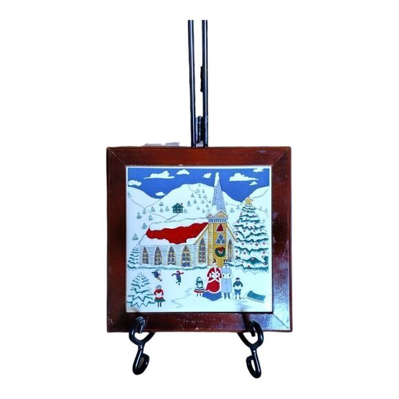 CHRISTMAS  VINTAGE TWO TILES WINTER SCENES in WOOD  frames - Picture 1 of 5